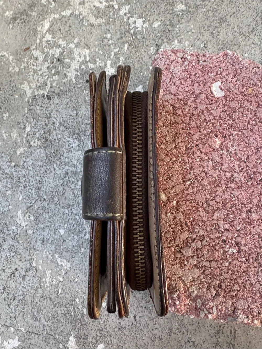 Vintage Etro paisley wallet